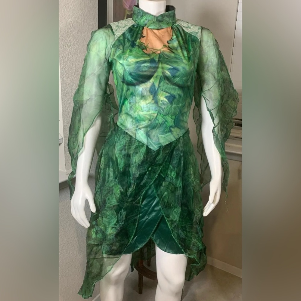 Womens Adult poison ivy Halloween Costume rubiez Halloween costume medium